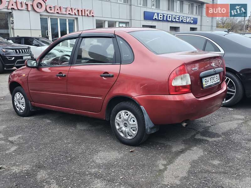 Седан ВАЗ / Lada 1118 Калина 2006 в Одессе