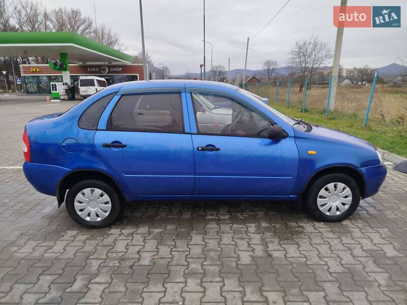 Седан ВАЗ / Lada 1118 Калина 2006 в Берегомете фото 3 Седан ВАЗ / Lada 1118 Калина 2006 в Берегомете