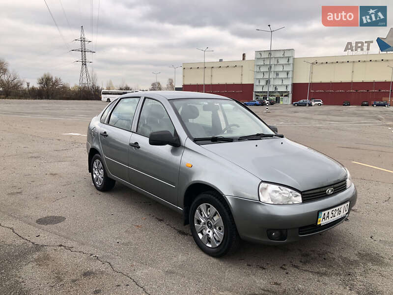 Седан ВАЗ / Lada 1118 Калина 2010 в Киеве фото 7 Седан ВАЗ / Lada 1118 Калина 2010 в Киеве