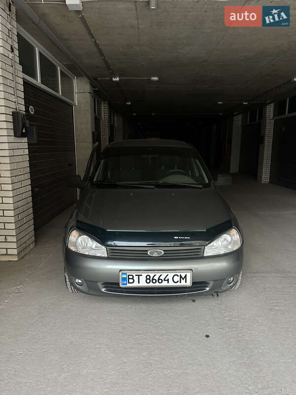 Седан ВАЗ / Lada 1118 Калина 2010 в Хмельницком