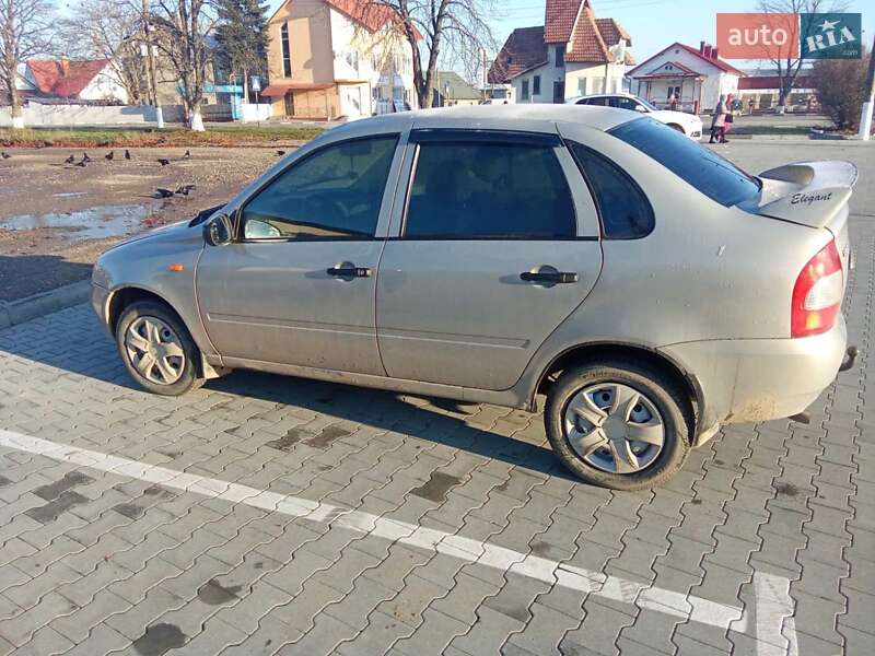 Седан ВАЗ / Lada 1118 Калина 2006 в Снятине