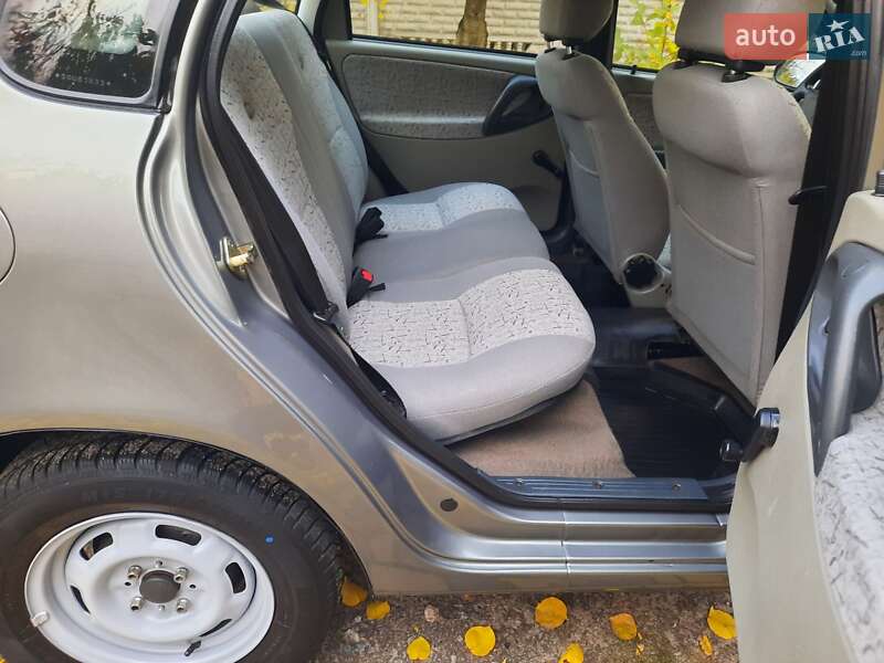 Седан ВАЗ / Lada 1118 Калина 2006 в Запорожье фото 16 Седан ВАЗ / Lada 1118 Калина 2006 в Запорожье