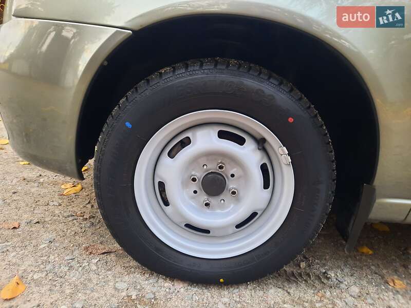 Седан ВАЗ / Lada 1118 Калина 2006 в Запорожье фото 29 Седан ВАЗ / Lada 1118 Калина 2006 в Запорожье