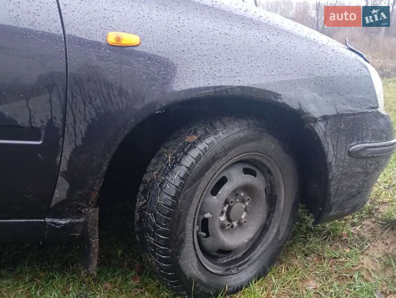 Седан ВАЗ / Lada 1118 Калина 2008 в Каневі