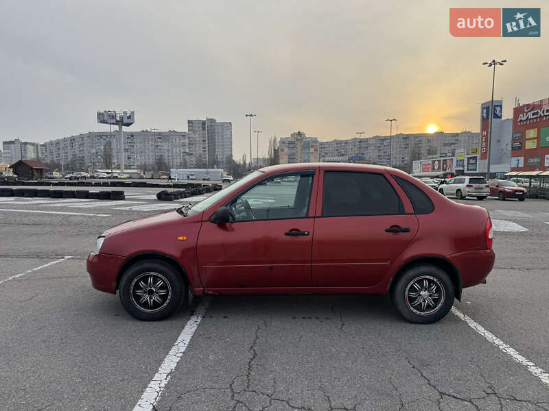 Седан ВАЗ / Lada 1118 Калина 2006 в Харькове