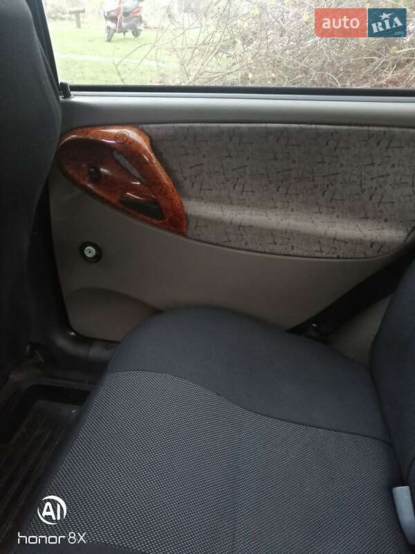 Седан ВАЗ / Lada 1118 Калина 2006 в Кривому Розі фото 13 Седан ВАЗ / Lada 1118 Калина 2006 в Кривому Розі