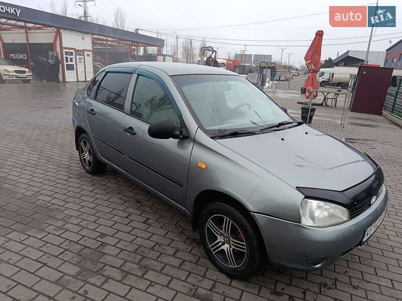 Седан ВАЗ / Lada 1118 Калина 2007 в Кривом Роге