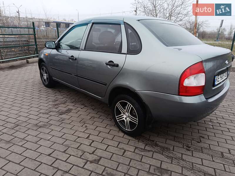 Седан ВАЗ / Lada 1118 Калина 2007 в Кривом Роге