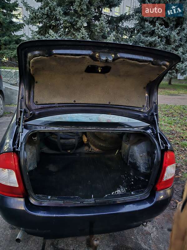 Седан ВАЗ / Lada 1118 Калина 2007 в Чернигове фото 5 Седан ВАЗ / Lada 1118 Калина 2007 в Чернигове