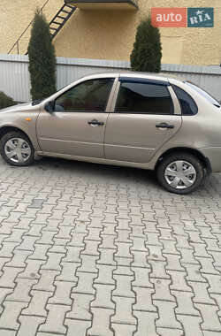 Седан ВАЗ / Lada 1118 Калина 2006 в Коломиї