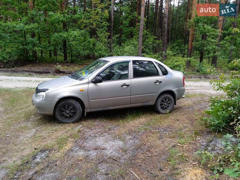 Седан ВАЗ / Lada 1118 Калина 2006 в Славуті