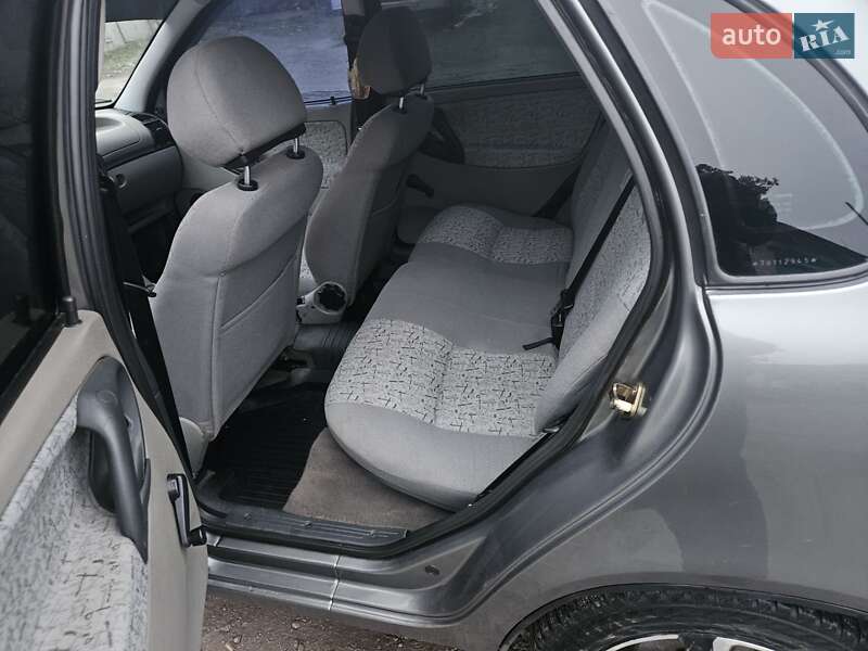 Седан ВАЗ / Lada 1118 Калина 2007 в Запорожье