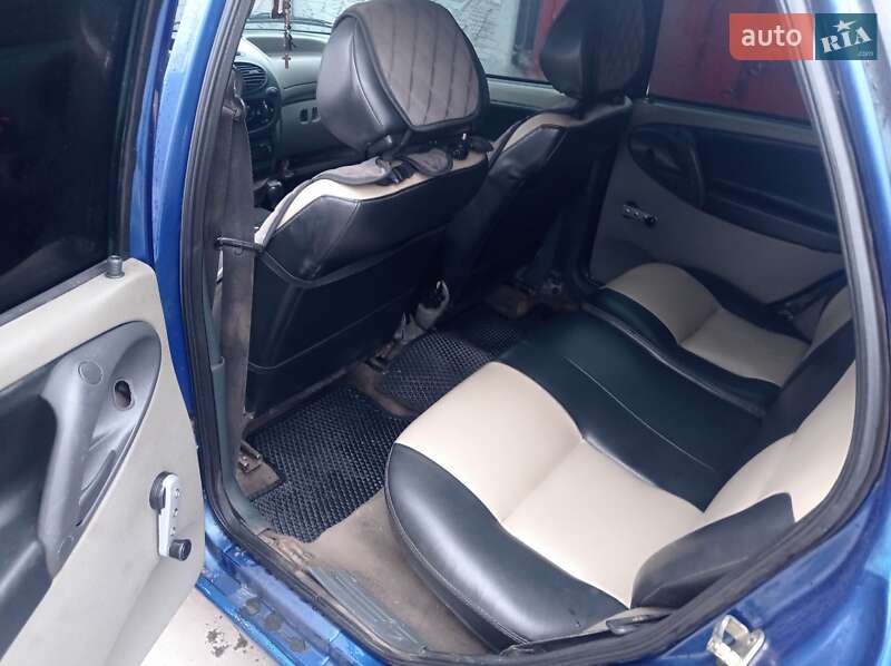 Седан ВАЗ / Lada 1118 Калина 2006 в Звягеле