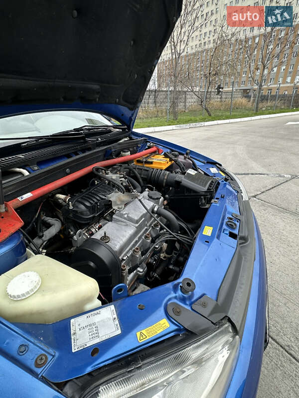 Седан ВАЗ / Lada 1118 Калина 2006 в Одессе