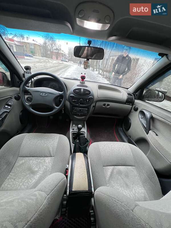 Седан ВАЗ / Lada 1118 Калина 2008 в Дніпрі