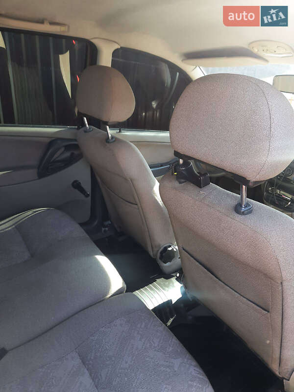 Хэтчбек ВАЗ / Lada 1119 Калина 2008 в Прилуках фото 9 Хэтчбек ВАЗ / Lada 1119 Калина 2008 в Прилуках