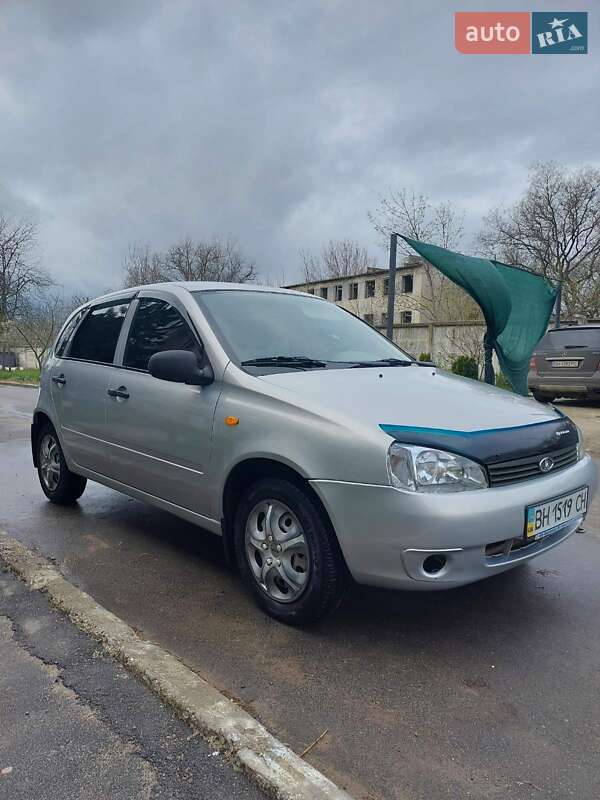 Хэтчбек ВАЗ / Lada 1119 Калина 2008 в Болграде фото Хэтчбек ВАЗ / Lada 1119 Калина 2008 в Болграде