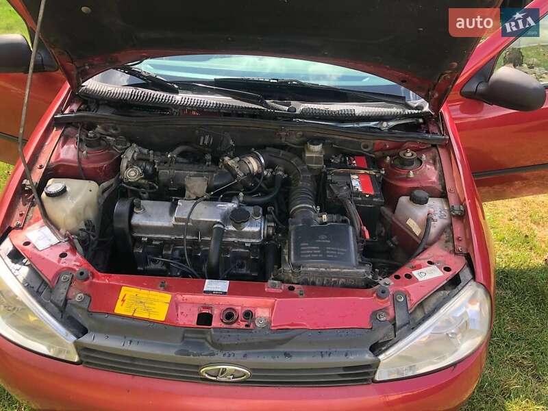 Хетчбек ВАЗ / Lada 1119 Калина 2008 в Львові