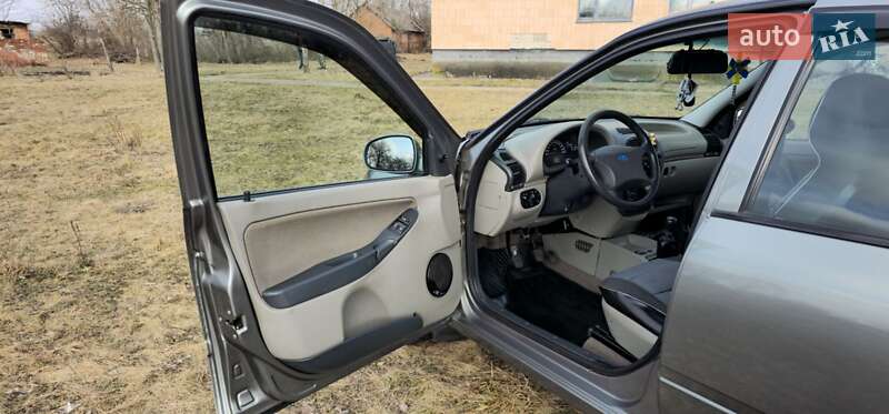 Хэтчбек ВАЗ / Lada 1119 Калина 2009 в Полтаве