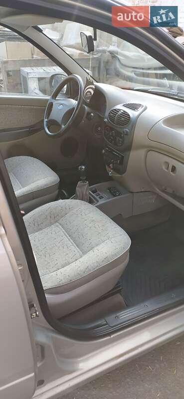 Хетчбек ВАЗ / Lada 1119 Калина 2008 в Кременчуці