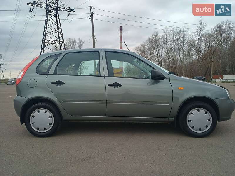 Хэтчбек ВАЗ / Lada 1119 Калина 2011 в Харькове