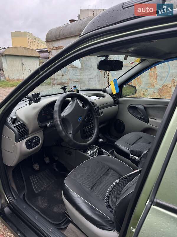 Хэтчбек ВАЗ / Lada 1119 Калина 2008 в Львове