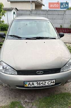 Хэтчбек ВАЗ / Lada 1119 Калина 2007 в Глевахе