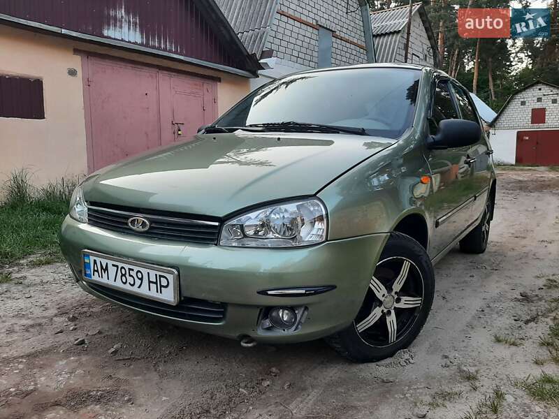 Хетчбек ВАЗ 1119 Калина 2008 в 