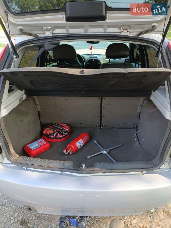 Хетчбек ВАЗ / Lada 1119 Калина 2008 в Чудеї фото 7 Хетчбек ВАЗ / Lada 1119 Калина 2008 в Чудеї