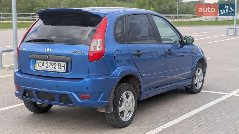 Хэтчбек ВАЗ 1119 Калина 2008 в 