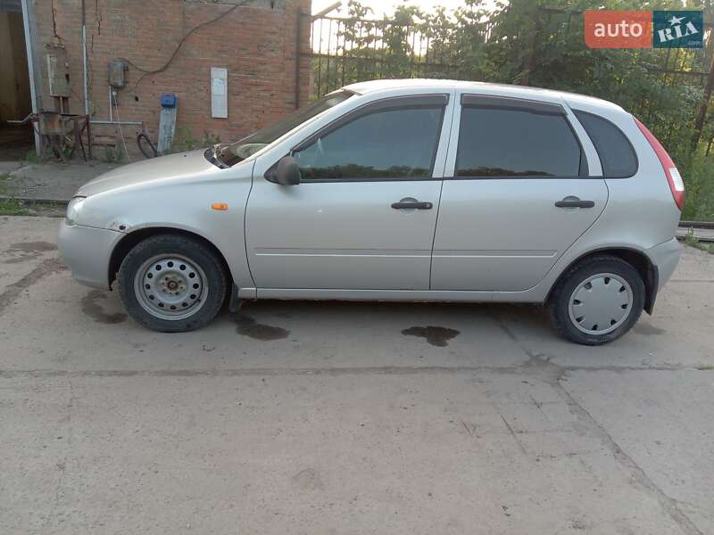 Хэтчбек ВАЗ / Lada 1119 Калина 2008 в Уланове