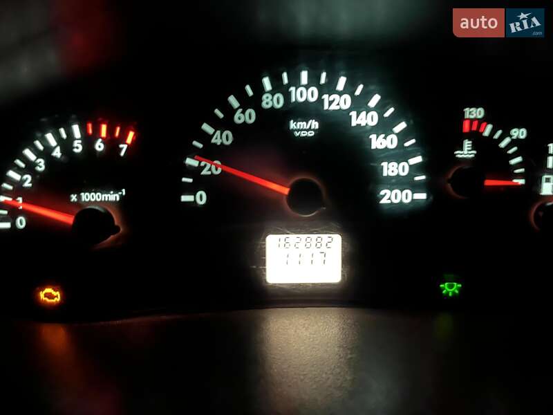 Хэтчбек ВАЗ / Lada 1119 Калина 2008 в Черкассах