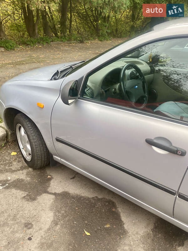 Хэтчбек ВАЗ / Lada 1119 Калина 2008 в Ровно