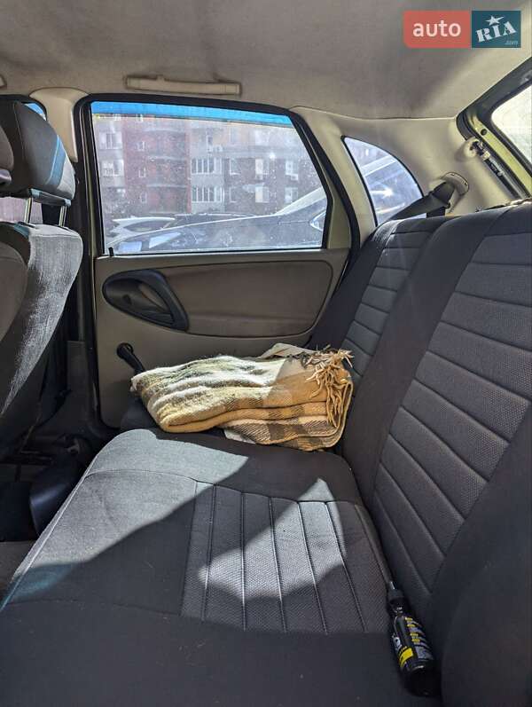 Хэтчбек ВАЗ / Lada 1119 Калина 2008 в Киеве