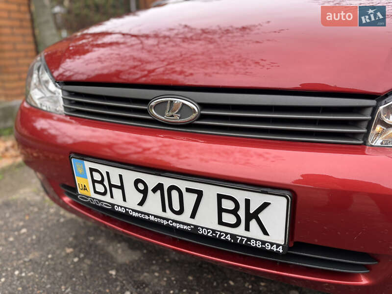 Хэтчбек ВАЗ / Lada 1119 Калина 2007 в Николаеве