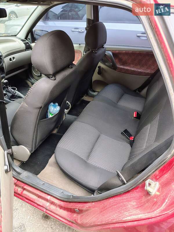 Хэтчбек ВАЗ / Lada 1119 Калина 2009 в Киеве фото 4 Хэтчбек ВАЗ / Lada 1119 Калина 2009 в Киеве