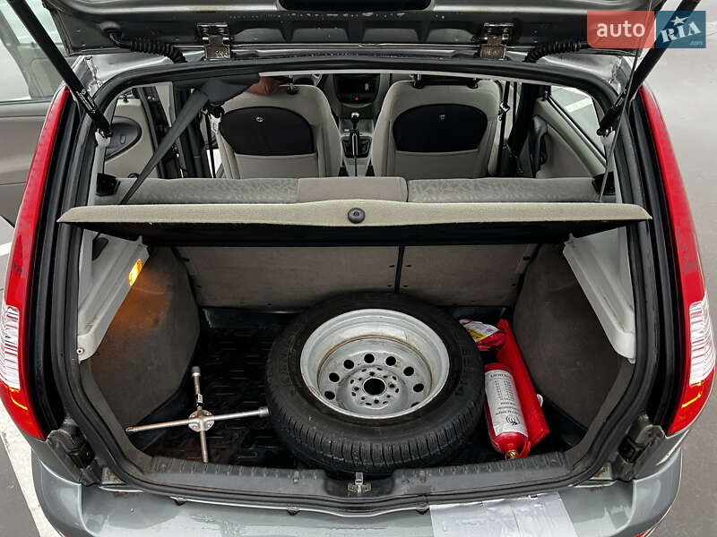 Хэтчбек ВАЗ / Lada 1119 Калина 2008 в Киеве