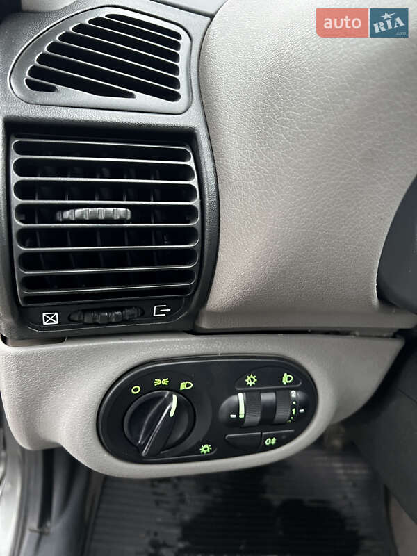 Хэтчбек ВАЗ / Lada 1119 Калина 2008 в Киеве