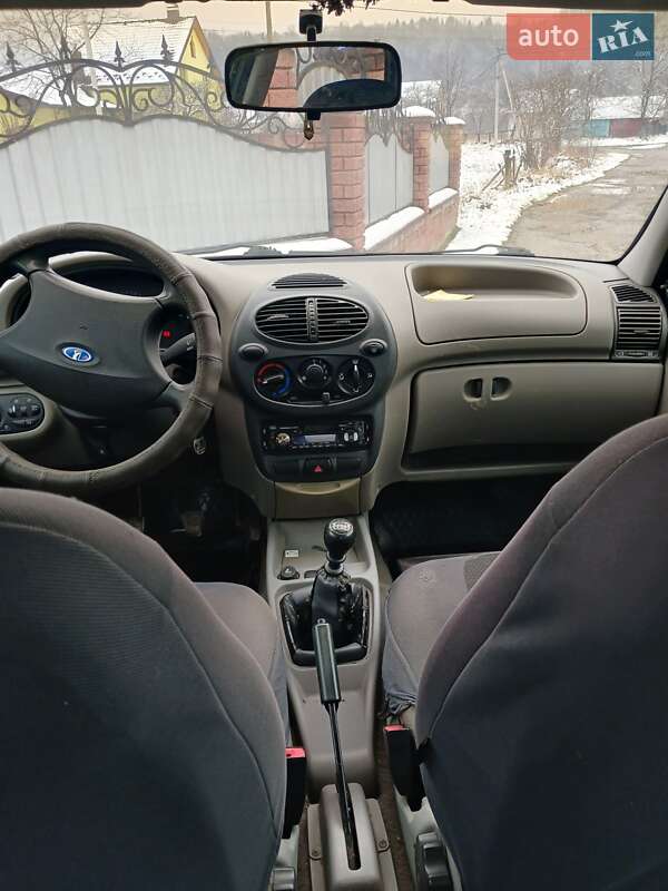 Хетчбек ВАЗ / Lada 1119 Калина 2007 в Коломиї фото 10 Хетчбек ВАЗ / Lada 1119 Калина 2007 в Коломиї