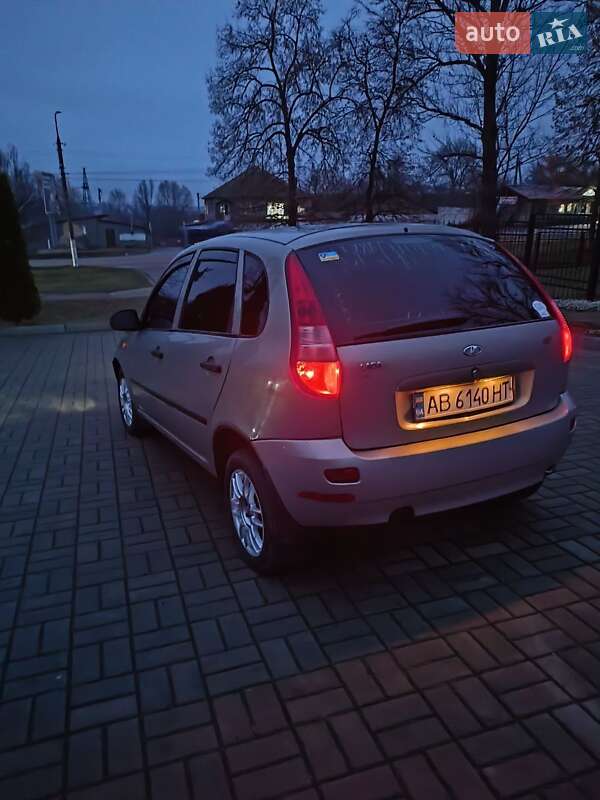 Хэтчбек ВАЗ / Lada 1119 Калина 2007 в Прилуках