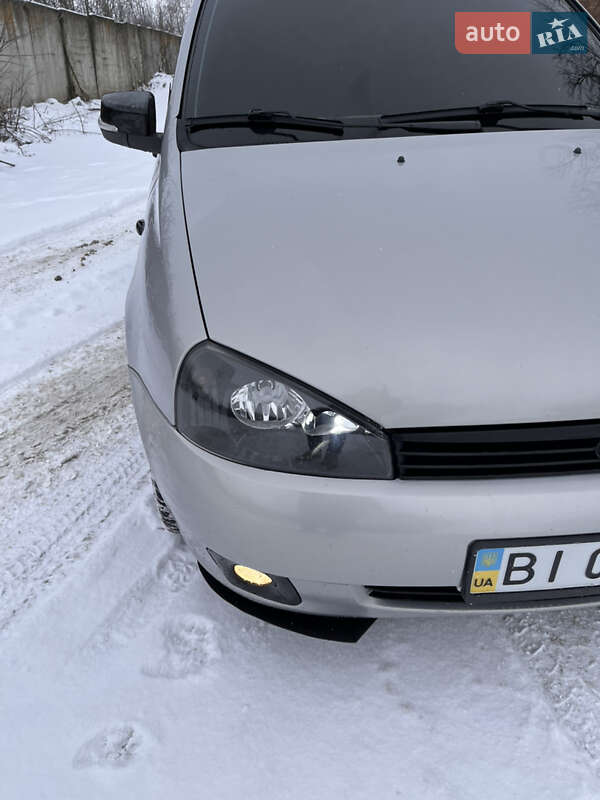 Хэтчбек ВАЗ / Lada 1119 Калина 2007 в Миргороде фото 4 Хэтчбек ВАЗ / Lada 1119 Калина 2007 в Миргороде