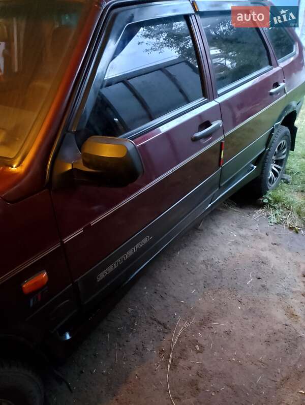 Седан ВАЗ / Lada 1500 GL 1990 в Чернігові