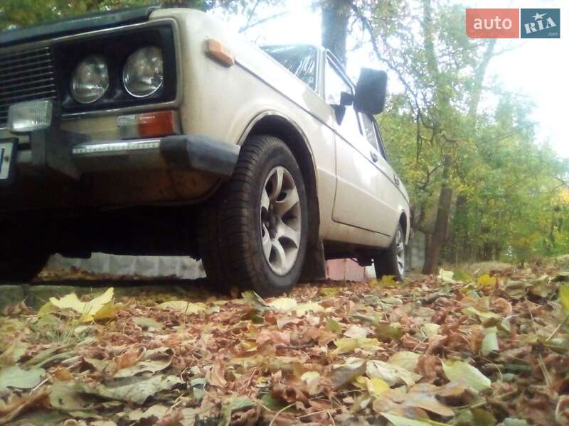 Седан ВАЗ 1500 S 1990 в 