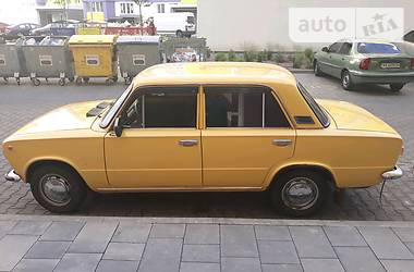 Седан ВАЗ / Lada 2101 1982 в Киеве