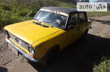 Седан ВАЗ / Lada 2101 1975 в Ивано-Франковске