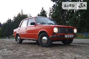 Седан ВАЗ / Lada 2101 1981 в Черновцах