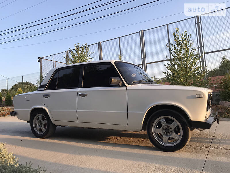 Седан ВАЗ / Lada 2101 1975 в Миколаєві