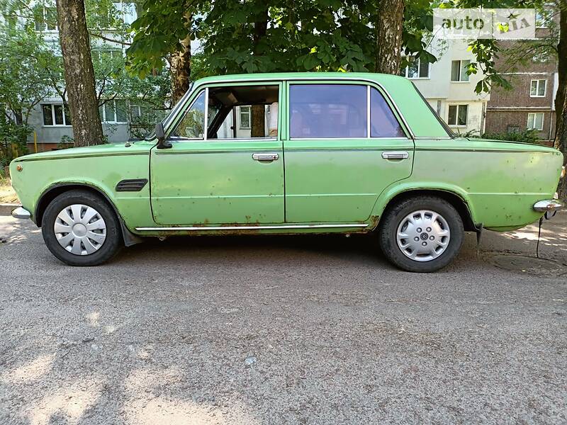 Седан ВАЗ / Lada 2101 1981 в Чернігові