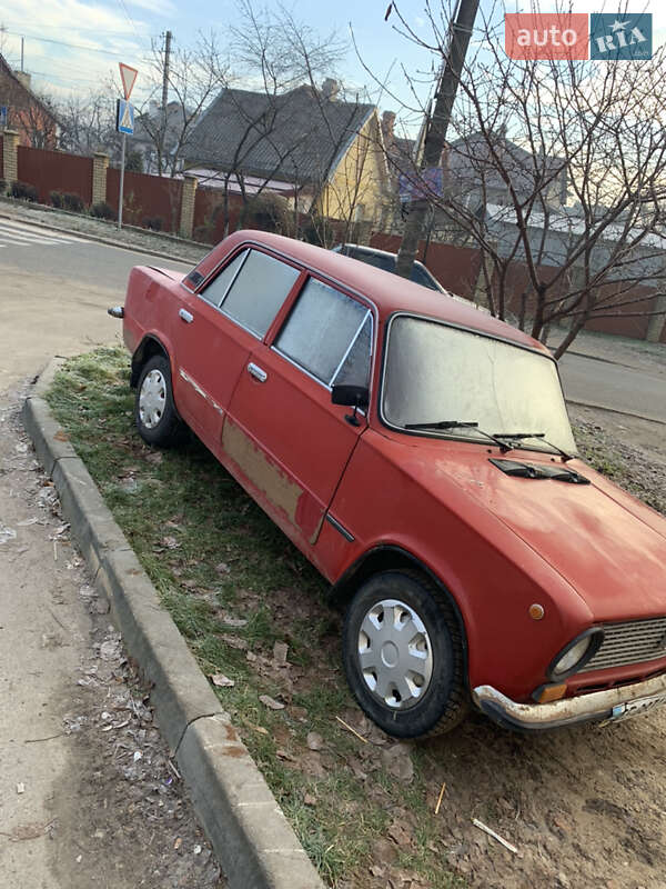 Седан ВАЗ / Lada 2101 1982 в Черновцах