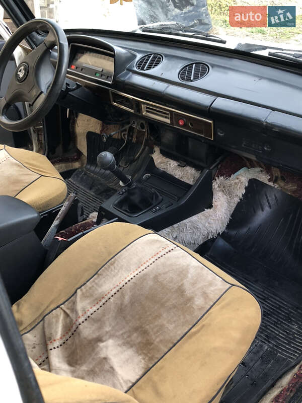 Седан ВАЗ / Lada 2101 1985 в Чернівцях